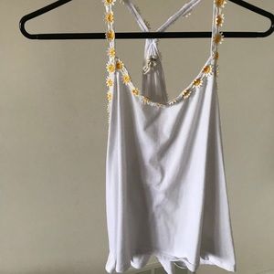 White Tank Top With Pretty Daisy’s on the Sleeves!